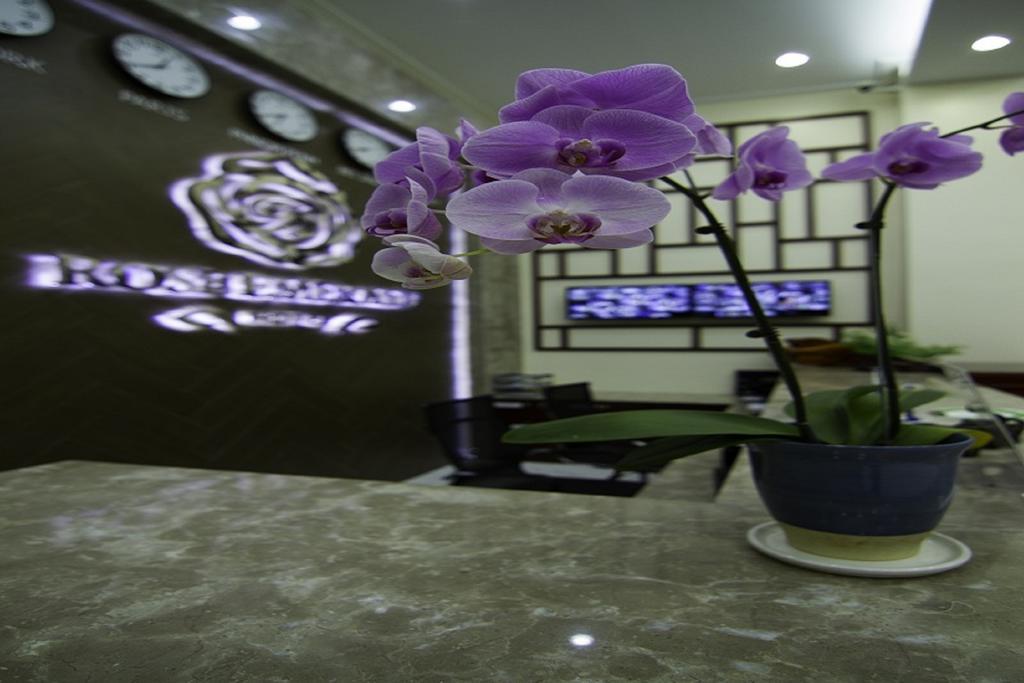 Rose Emerald Hotel Phnom Pen Exterior foto