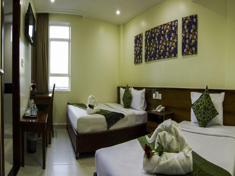 Rose Emerald Hotel Phnom Pen Exterior foto