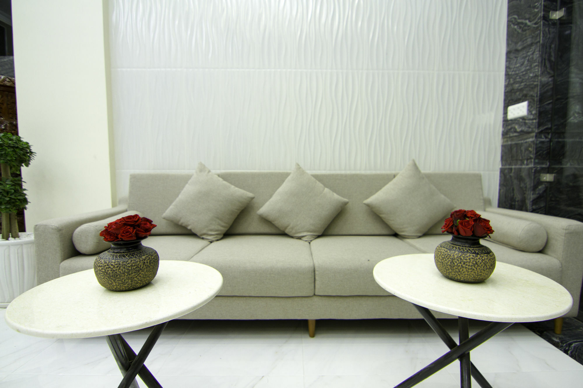 Rose Emerald Hotel Phnom Pen Exterior foto