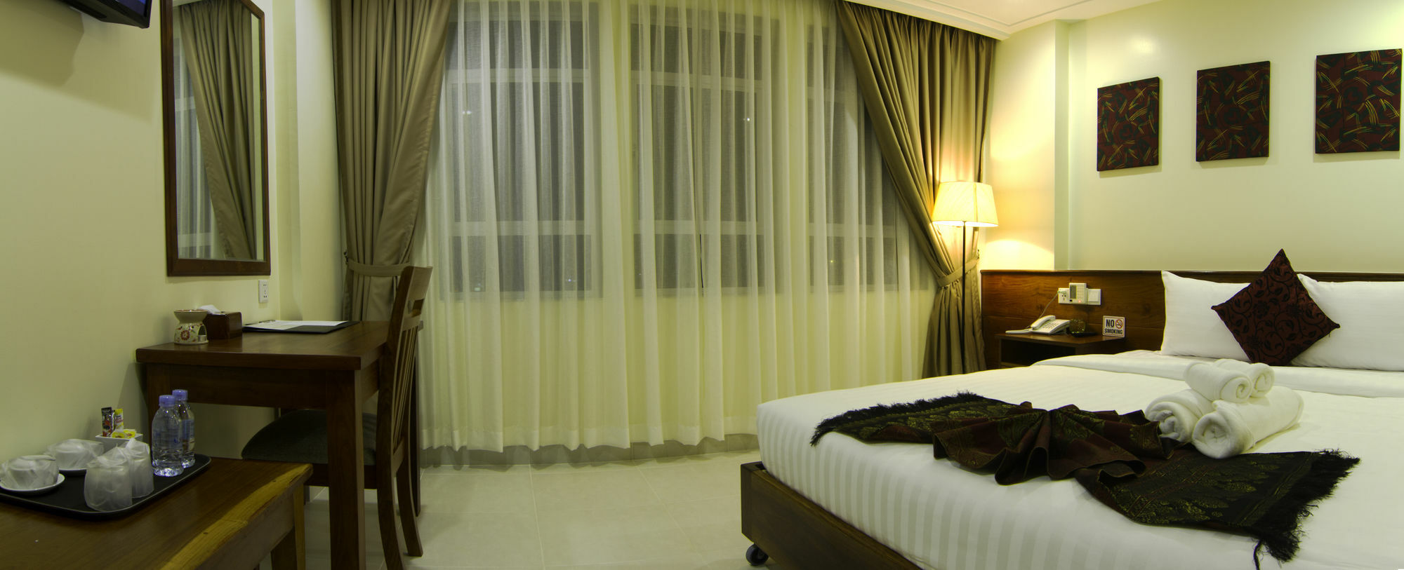Rose Emerald Hotel Phnom Pen Exterior foto